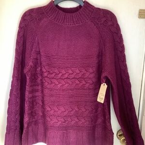 St John’s Bay Sweater Pullover NWT